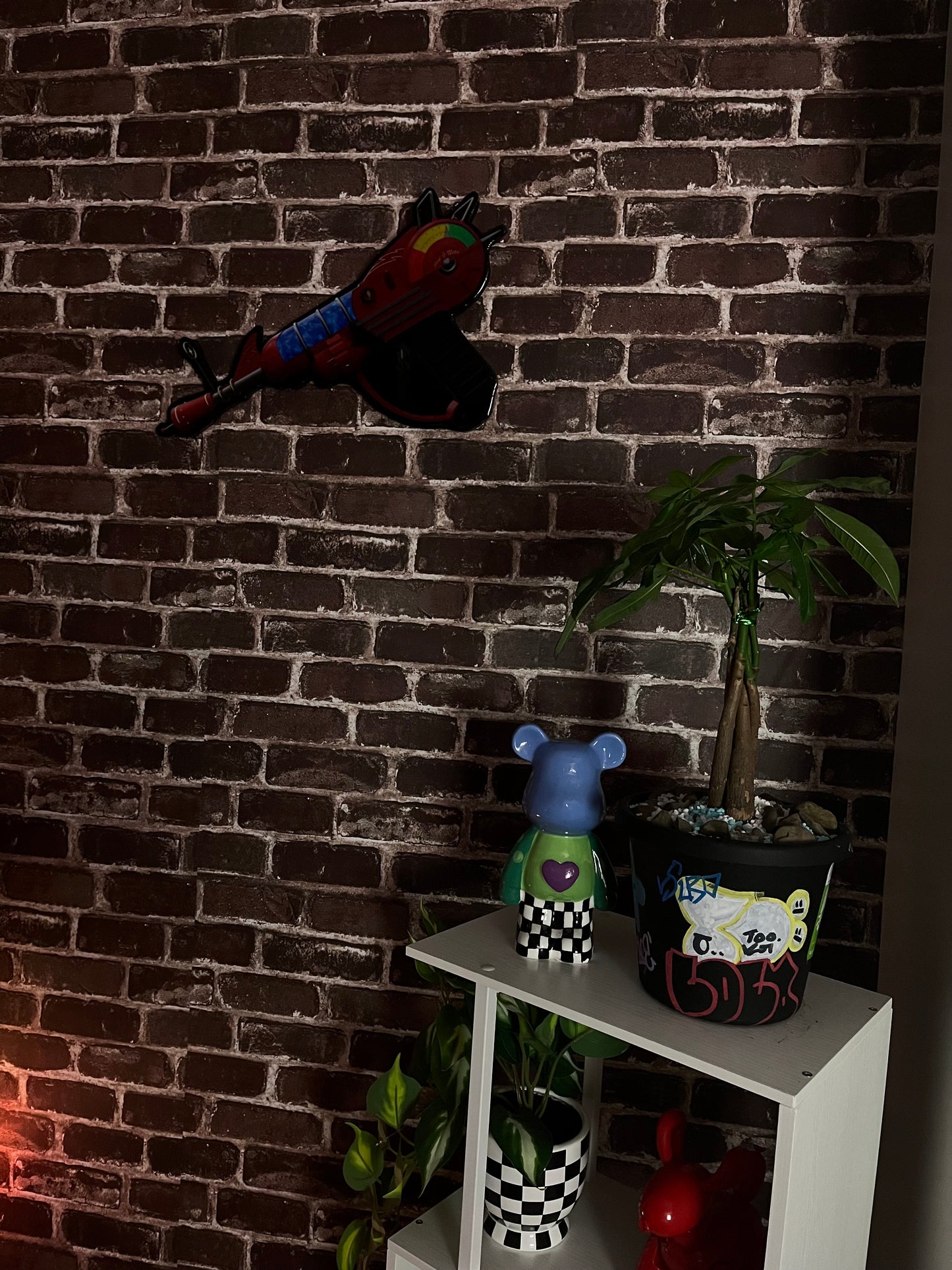 Ray Gun Inspired Piece